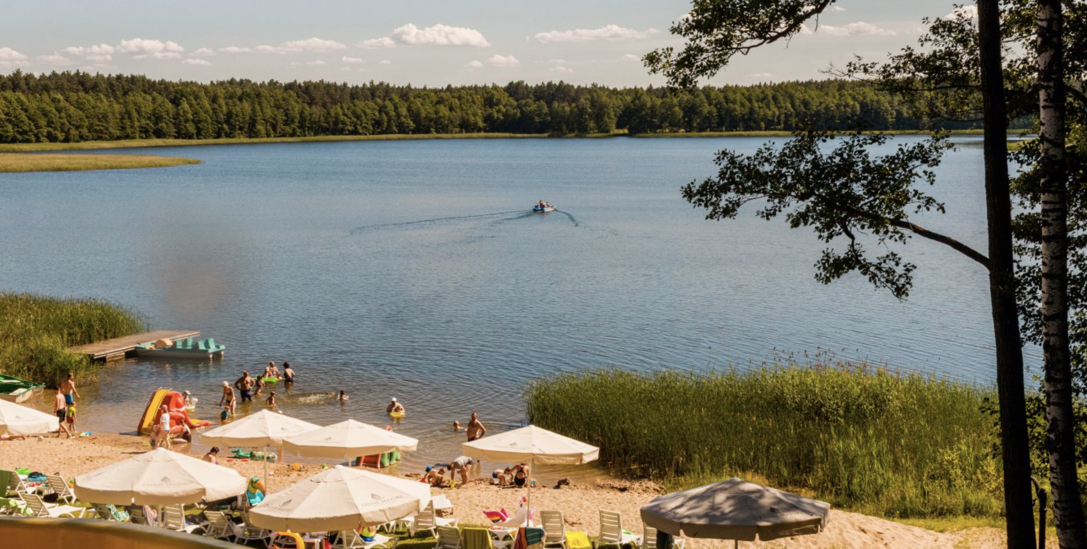 Wakacje na Mazurach. Hotel Zalesie.