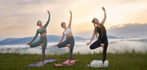 YOGA & TREKKING. Aktywny pobyt w Czarnym Potoku z YOGĄ.