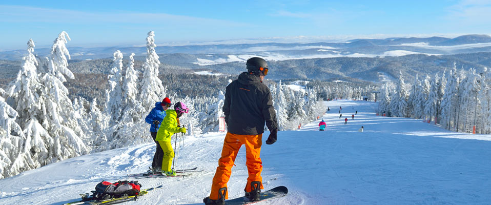 FERIE zimowe w Krynicy Zdrój 2023. Śniadanie i obiadokolacja + narciarskie przedszkole